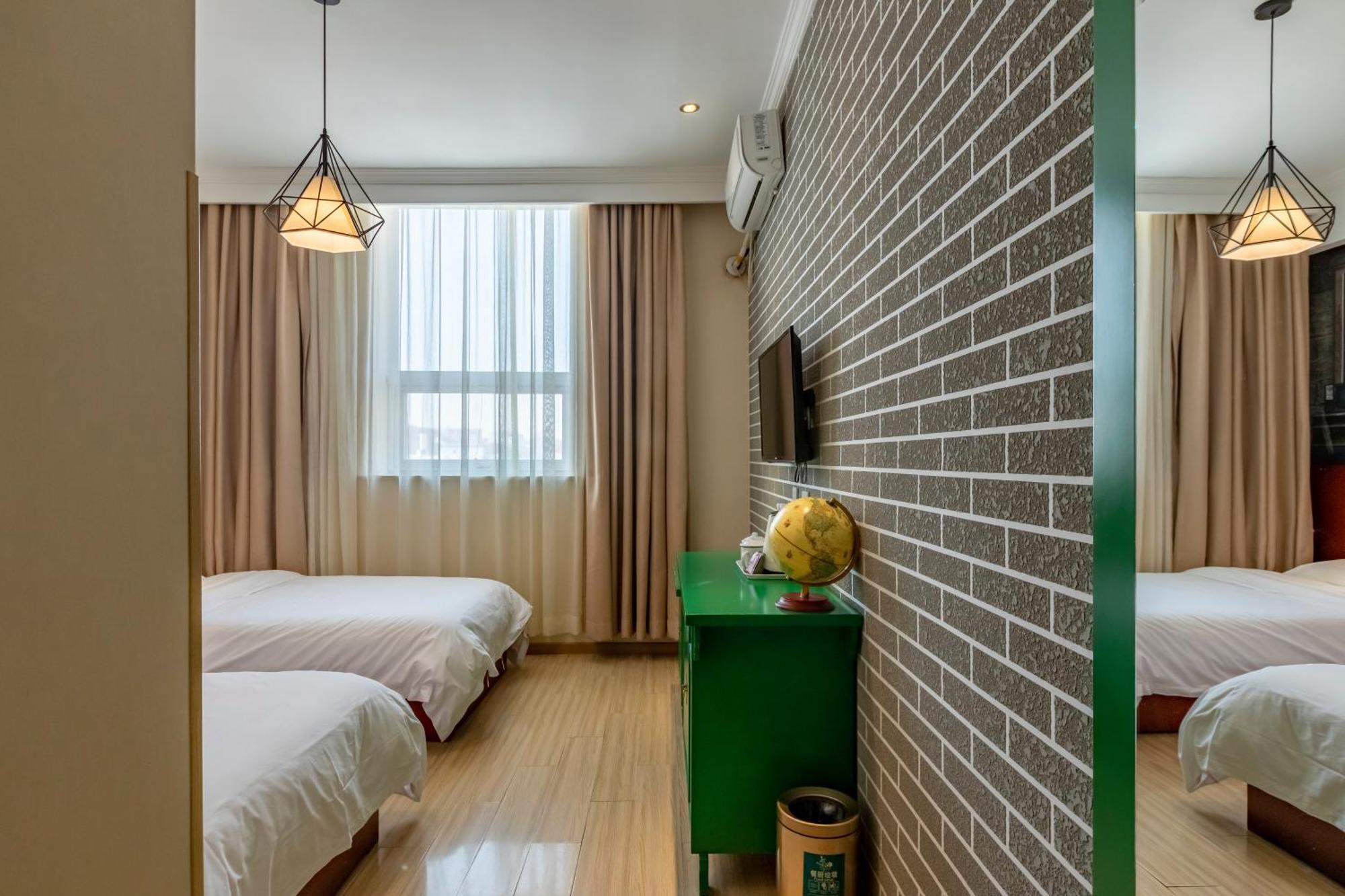 Happy Dragon City Center Alley Hotel -In The City Center With Big Window&Heater, Ticket Service&Free Coffee&Food Recommendation,Near Tian Anmen Forbiddencity,Easy To Get Traditional Walking Area&Shichahai Pechino Esterno foto
