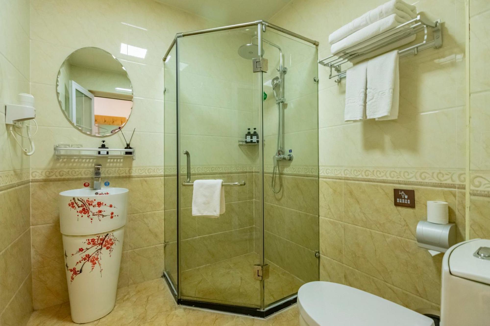 Happy Dragon City Center Alley Hotel -In The City Center With Big Window&Heater, Ticket Service&Free Coffee&Food Recommendation,Near Tian Anmen Forbiddencity,Easy To Get Traditional Walking Area&Shichahai Pechino Esterno foto